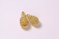 Ribbon|Gold Spiral Earrings™