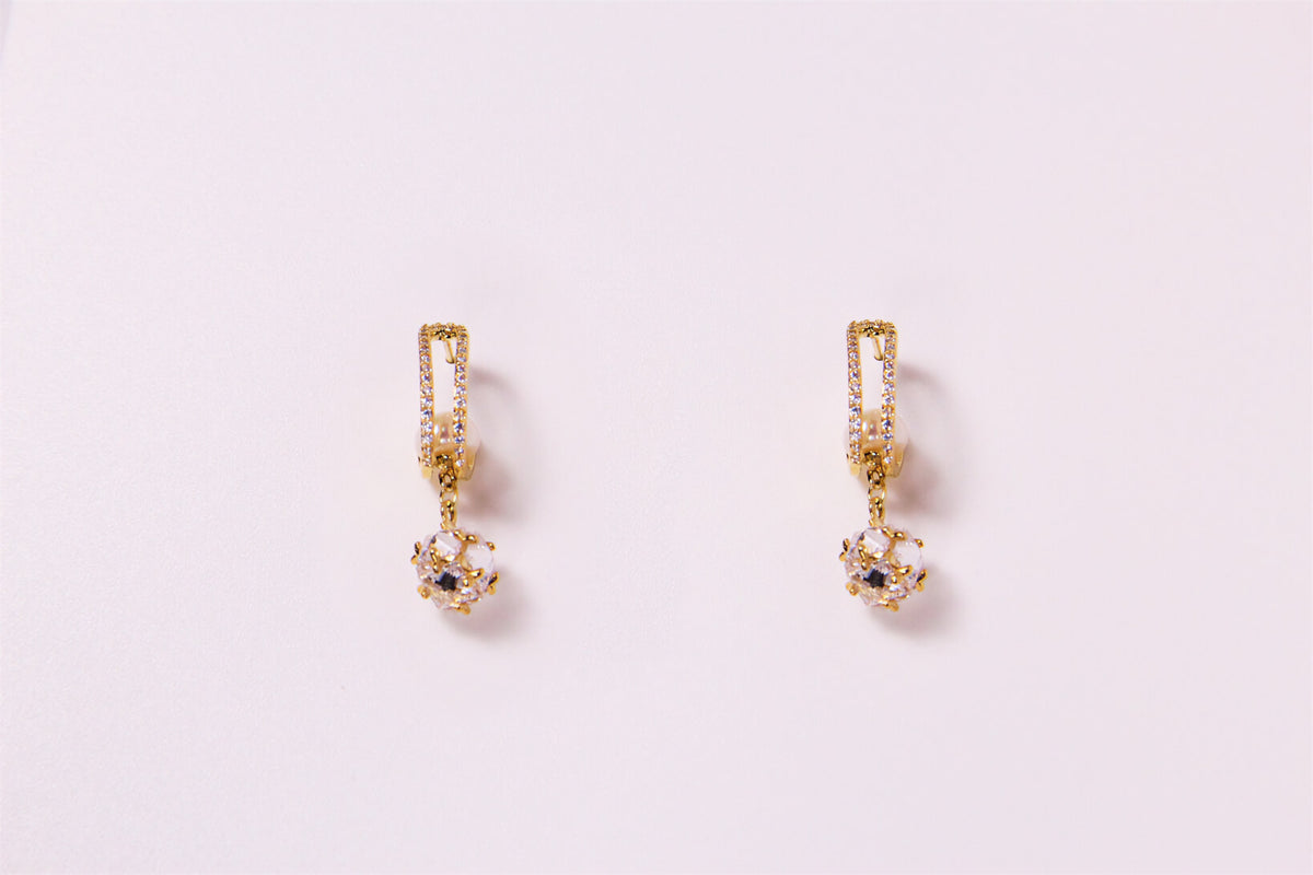 Golden Solitaire Dangle Earrings