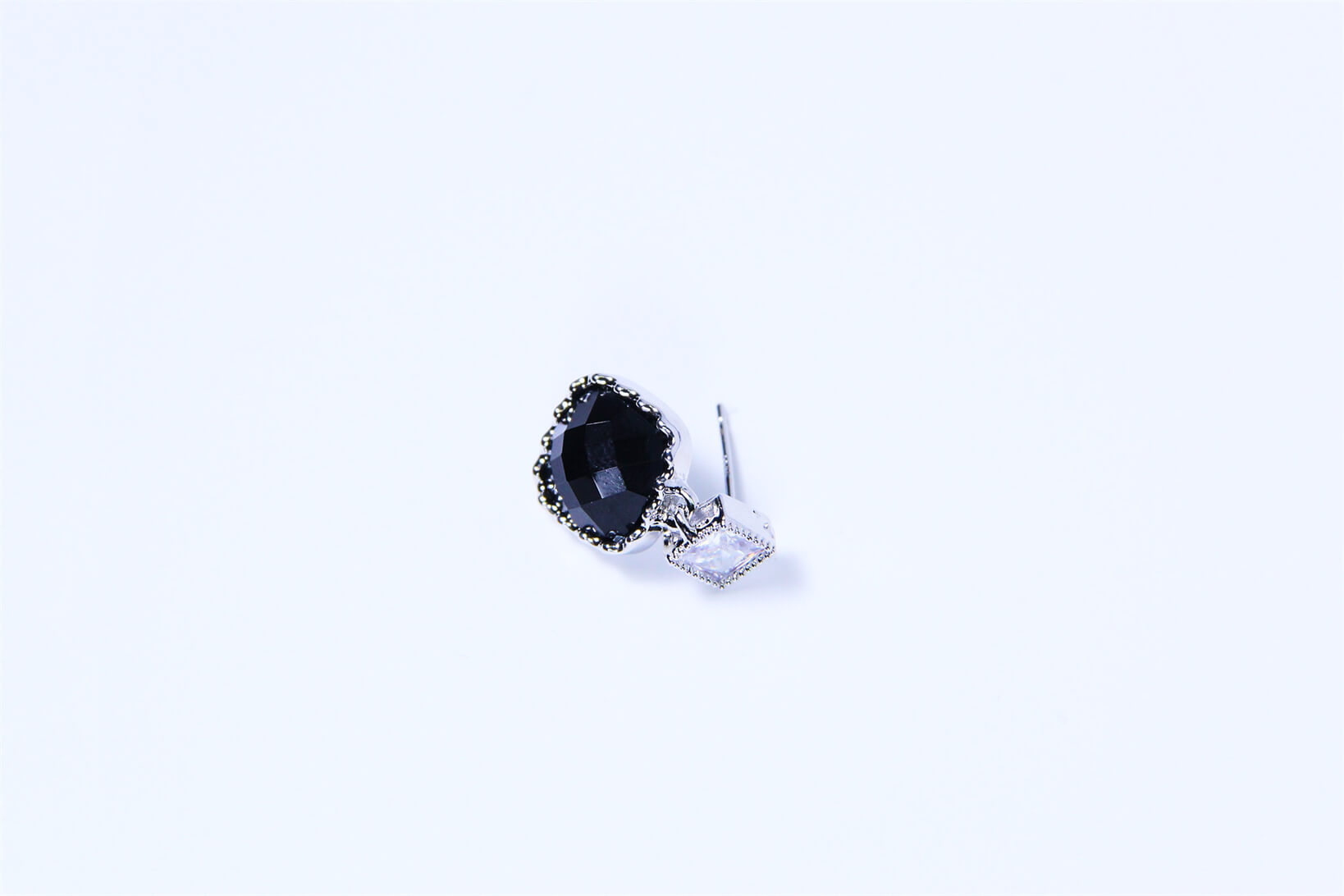 Silver Midnight | Zircon Earrings™
