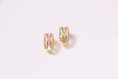 Glimmer Hoop ｜Pearl & Zircon Earrings™