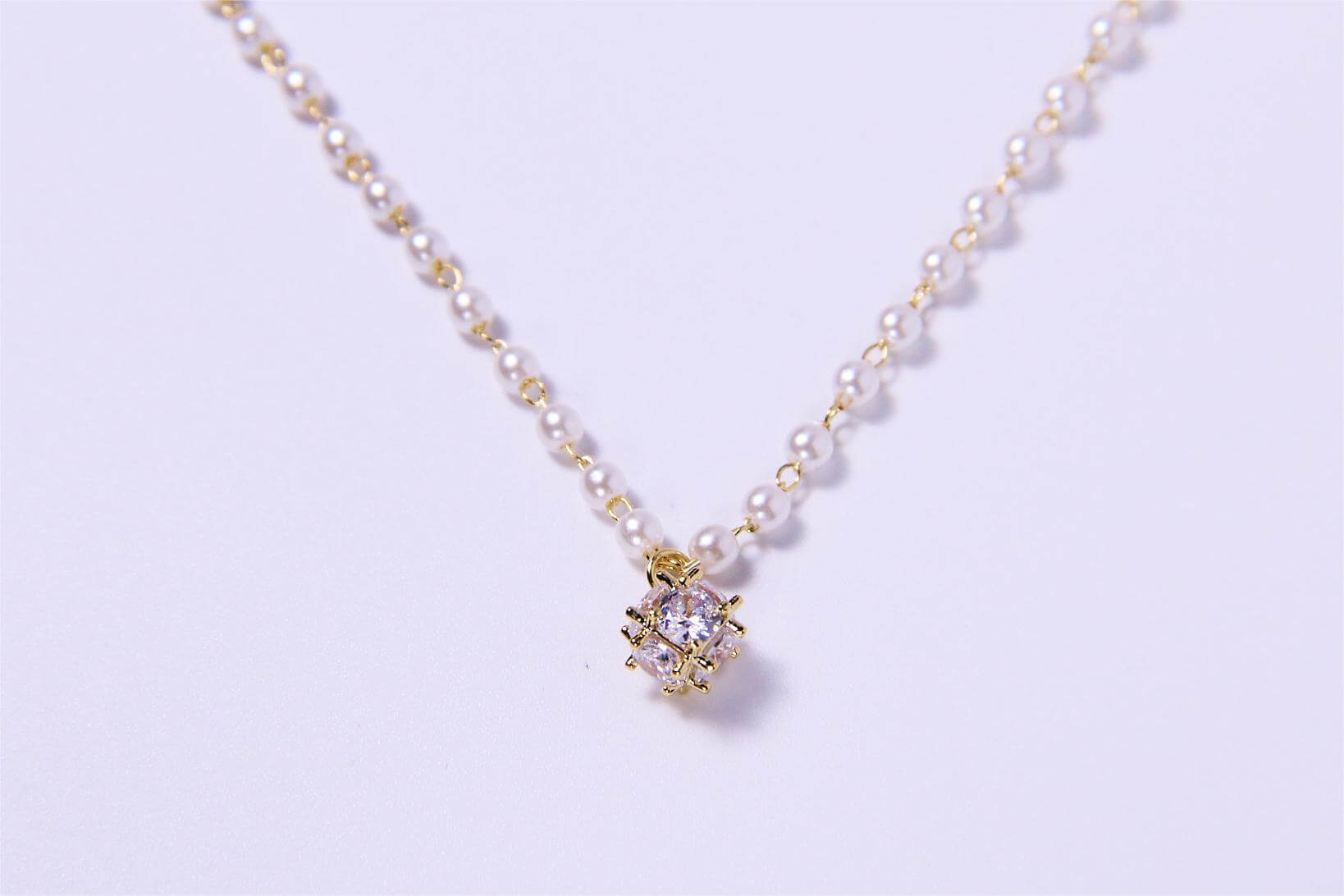 Geometry | Pearl & Zircon Necklace™
