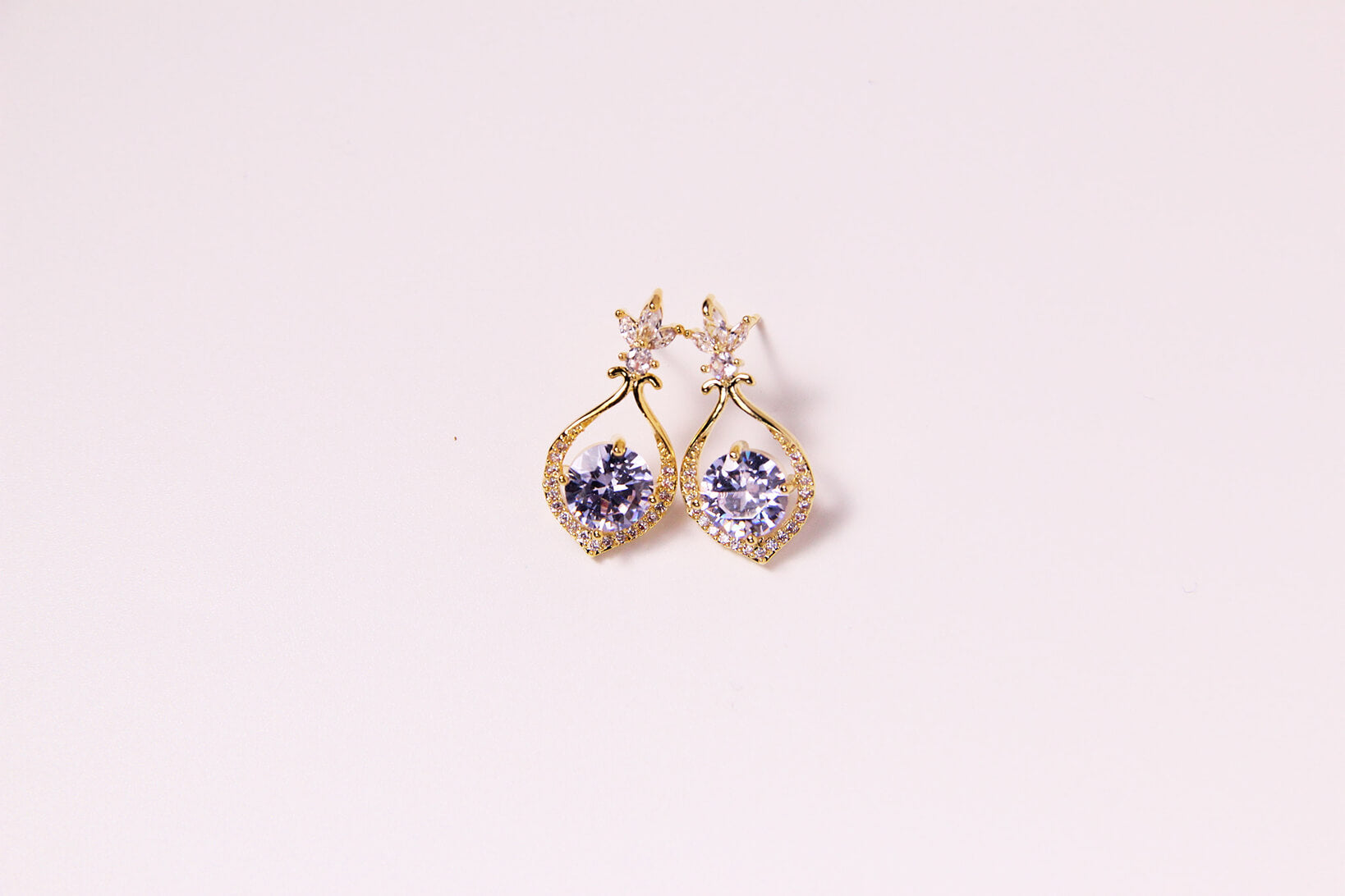 Hanging Basket | Zircon Earrings™